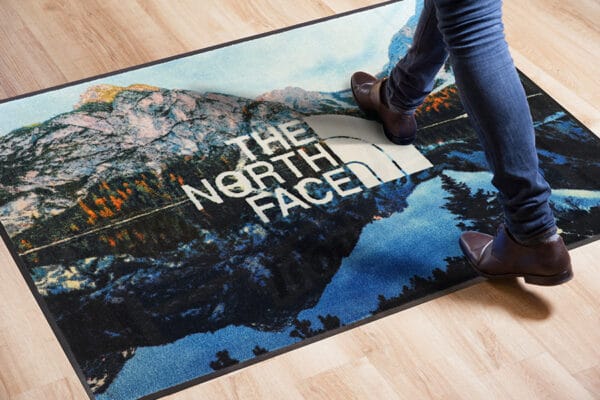 Tapis logo en fibre recyclée