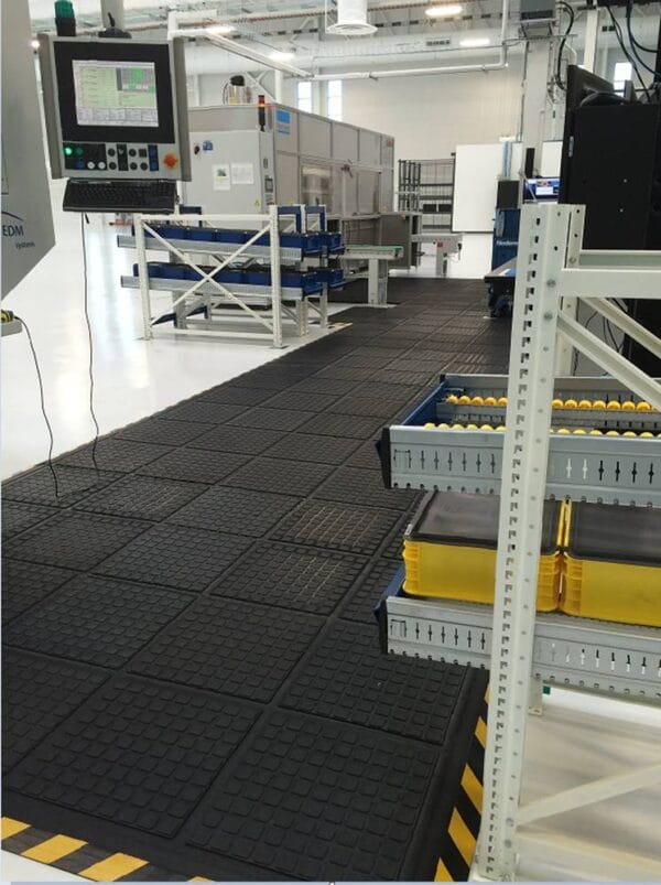 Tapis anti-fatigue secteur industriel